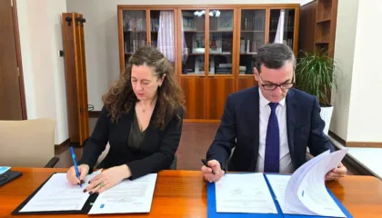 UNDP dhe Gjykata e Lartë nënshkruajnë Memorandum Mirëkuptimi për të futur inteligjencën artificiale në sistemin e drejtësisë