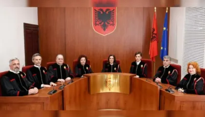 Vakanca në Kushtetuese që solli për barazimin në vota për Ballukun/ Vendi i Elsa Toskës bosh prej 17 muajsh