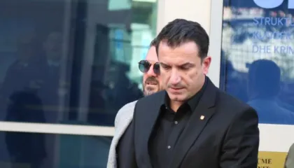 Veliaj 1 vit në qeli, studiot ligjore “Kasowitz” dhe “Mishcon de Reya”: Persekutim politik, i është mohuar e drejta për proces të rregullt ligjor