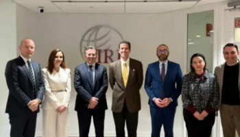 ‘Vendi në regres’, deputetët demokratë takohen me krerët e IRI dhe NDI: Rama ka kapur të gjitha pushtetet