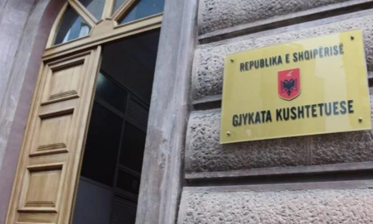 Vendimi i Kushtetueses, akademiku: Anëtarët ose janë marrë vesh me njëri-tjetrin, ose ka ndërhyrje nga jashtë