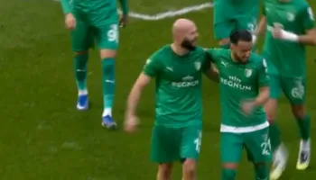 VIDEO/ Arlind Ajeti kthehet në versionin e sulmuesit, shënon dy gola në Turqi