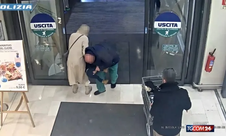 Video/ E tmerrshme! Vajza 18 muajshe tenton të rrëmbehet nga duart e nënës, përfundon në spital me femur të thyer