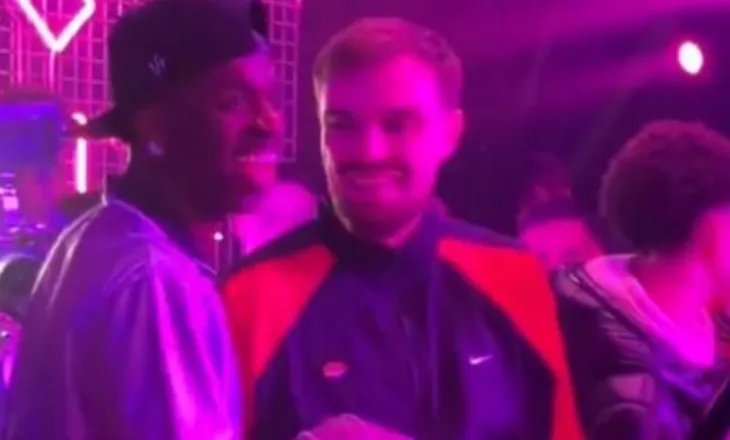 Video / Nuk do t’ju besohet se si reagon Vinicius Jr, kur mëson humbjen e thellë të Barcelonës 4-0 me Atletikon