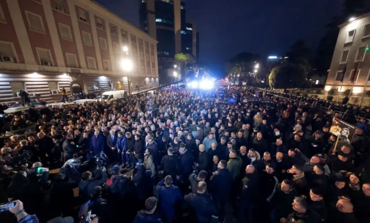 VIDEO/ Pano mesazh socialistëve: Edhe juve ky mal ju ka marrë frymën, bashkohuni për fëmijët tuaj