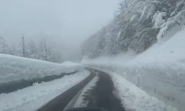 VIDEO/ Rikthehen reshjet e dëborës, zbardhet Malësia e Madhe, Boga dhe Thethi