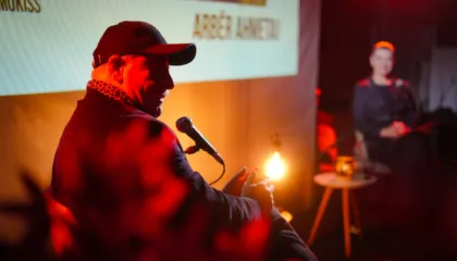 (Video) Takim me autorin, Arbër Ahmetaj/ Festivali Poetik i Prishtinës IV