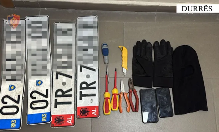Vidhte targa automjetesh për t’ua shitur personave me precedent penal, në pranga 36-vjeçari në Durrës