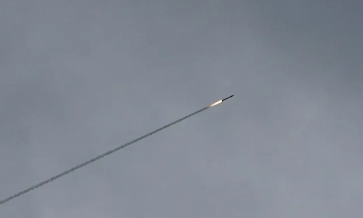 Vijon kundërpërgjigja në disa fronte nga Irani, pas Bahreinit e Abu Dabit goditet dhe Doha