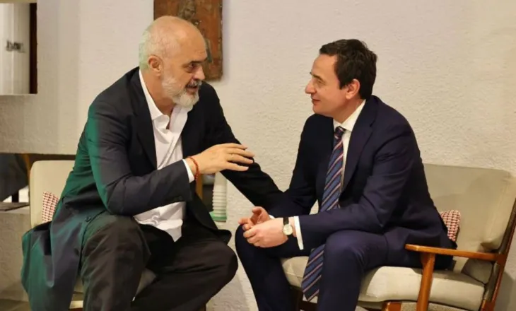 Vizita në Kosovë, kryeministri Rama pritet me ceremoni zyrtare nga Albin Kurti