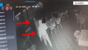 Vodhën produkte dhe para në subjektin tregtar, arrestohen dy të rinjtë në Kamëz