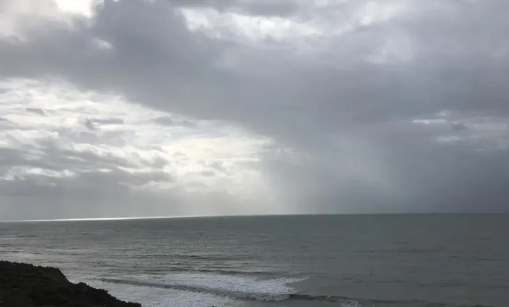 Vranësira dhe rritje temperaturash, parashikimi i motit për sot