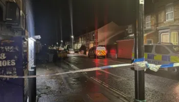 Vrasja me hanxhar në York/ Viktima një emigrant shqiptar, kishte shkuar në Angli për të mbajtur familjen