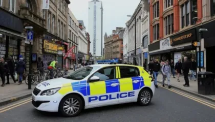 Vrau moshatarin e tij, 14-vjeçari dënohet me 13 vite burg në Angli