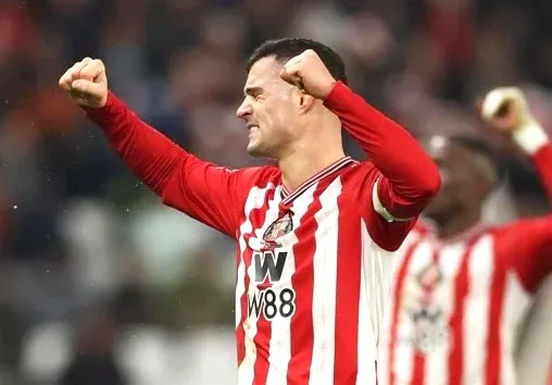 Xhaka lojtari lider me shifra e reputacion te Sanderlendi, mediat angleze bëjnë lidhjen mes tij e suksesit të skuadrës