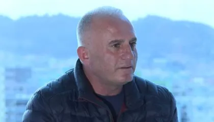 Xhetan Ndregjoni: 12 vite në kërkim të mbesës, çfarë më tha Eva kur mbërriti nga Siria në Turqi