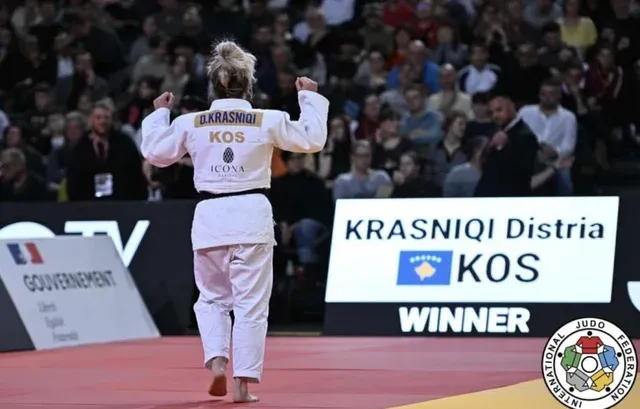 Xhudistja Distria Krasniqi triumfon në Paris, fiton medaljen e artë në “Grand Slam”