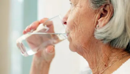 Zakoni i mëngjesit për një plakje të shëndetshme që ekspertët e konsiderojnë thelbësor