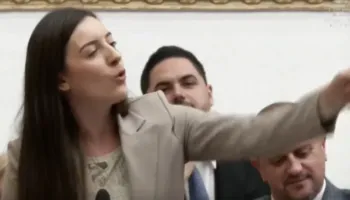 Zegjine Caushi-Bardhit: Të jesh falënderues, prej meje Berisha të la drejtues qarku