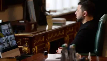 Zelensky i thotë ‘jo’ zgjedhjeve: Drejt kutive të votimit vetëm nëse arrihet armëpushim