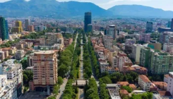 Zhbllokohet rivlerësimi i pasurive të paluajtshme, hyn në fuqi udhëzimi i Ministrisë së Financave dhe Kadastrës