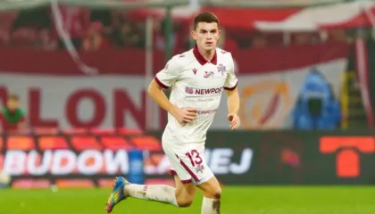 ZYRTARE/ Mbrojtësi shqiptar bën një hap përpara në karrierë, transferohet te ekipi që po garon për titullin kampion