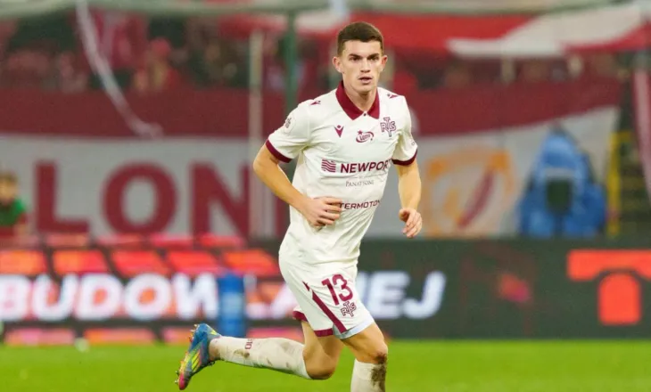 ZYRTARE/ Mbrojtësi shqiptar bën një hap përpara në karrierë, transferohet te ekipi që po garon për titullin kampion