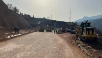 11 ditë e bllokuar, ARRSH: Ja kur do të hapet për qarkullim aksi Librazhd-Prrenjas