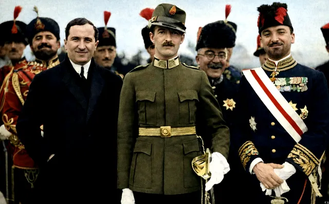 (1930) / Rrëfimi i artistit hungarez: Jeta e përditshme e Ahmet Zogut