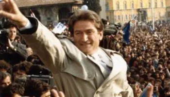 “22 mars 1992, dita kur lindi demokracia”/ Berisha thirrje mbështetësve për protestën e PD