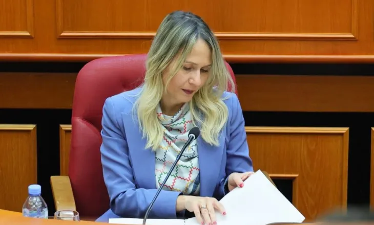 230 familje në Tiranë përfitojnë ndihmë ekonomike! Shtohen fondet për studentët dhe pensionistët