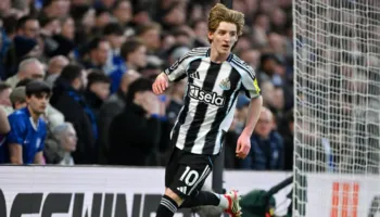 45′ e para: Chelsea befasohet nga Newcastle në “Stamford Bridge”. Mungon goli në “Emirates” (video)