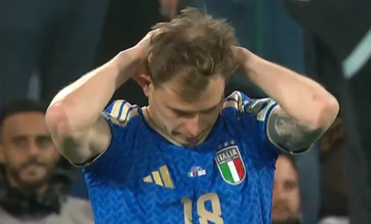 45′ e para: Italia vuan në Bergamo, Suedia mjaftohet me golin e Gyokeres. Irlanda në avantazh në Pragë