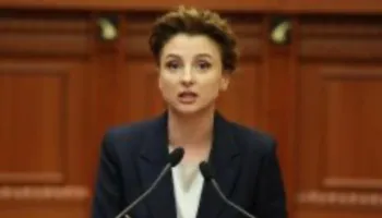 60% e çmimit të naftës përbëhet nga taksat’, Xhixho: Nuk po paguani naftë, të hiqen taksa e qarkullimit dhe e karbonit