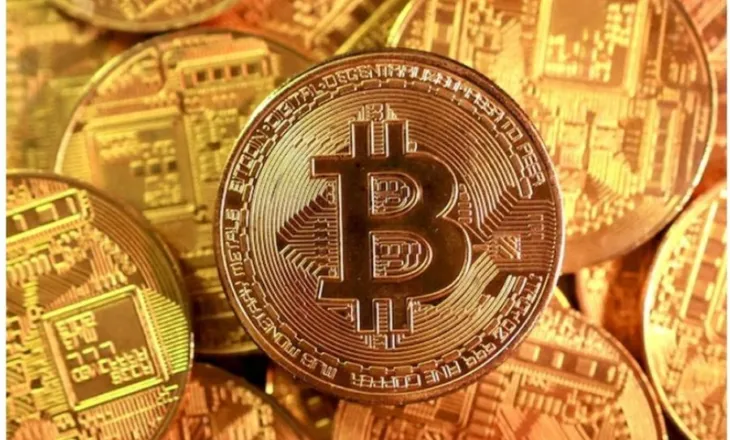 69 mijë dollarë/ Rënie e fortë e Bitcoin, tregjet e kriptomonedhave nën presion global