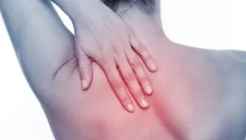 A duhet të qëndrosh regjim shtrati kur ke dhimbje shpine? Ja çfarë rekomandojnë specialistët