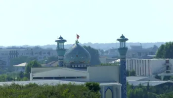 A e rrit prania e MEK-ut rrezikun për Shqipërinë mes tensioneve me Iranin?