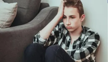 A keni një fëmijë adoleshent të irrituar? Këto suplemente mund të ndihmojnë