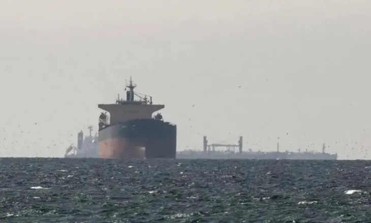 A mund të kalojnë anijet japoneze në Ngushticën e Hormuzit? Irani konfirmon: Mbetet e hapur për vendet që nuk janë armike