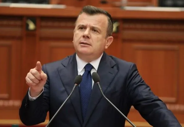 A votoi Spiropali kundër arrestimit të Ballukut? Balla tregon ngjarjet në mbledhjen e PS: Nuk më rezulton asnjë…