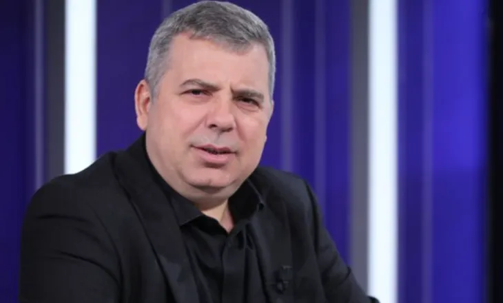 Abilekaj godet ashpër PD-në: E filluan me flamuj amerikanë, pastaj me gjermanë, kështu largohen njerëzit