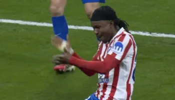 Ademola Lookman hesht “Bernabeu-n”, Atletico e mbyll në avantazh pjesën e parë të derbit (video)