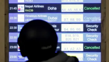 Aeroporti i Dubait i dëmtuar pas sulmit me raketa të Iranit, 4 anëtarë të stafit të plagosur