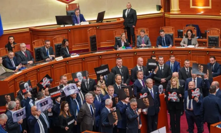 Agjencia e njohur AFP: PS bllokon arrestimin e aleates së Ramës të përfshirë në skandal korrupsioni