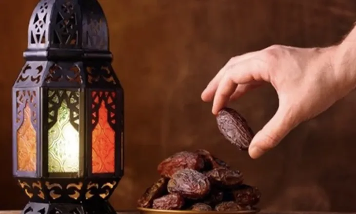 “Agjërimi mund të ketë pasoja tek disa persona”, mjekja paralajmëron: I ndaluar për…