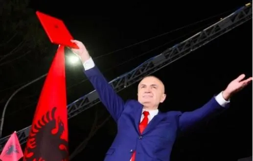 ‘Ai mision, më jetik se kurrë’, Meta kujton mitingun e 2 Marsit: Nuk ndalemi kundër narkomafias që ka marrë peng vendin