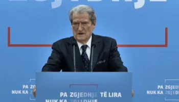 ‘Ajo gjuhë i shkon një njeriu pa moral’, Berisha: Balla, kriminel që trafikonte prostituta, fliste me Mario Çelën për…