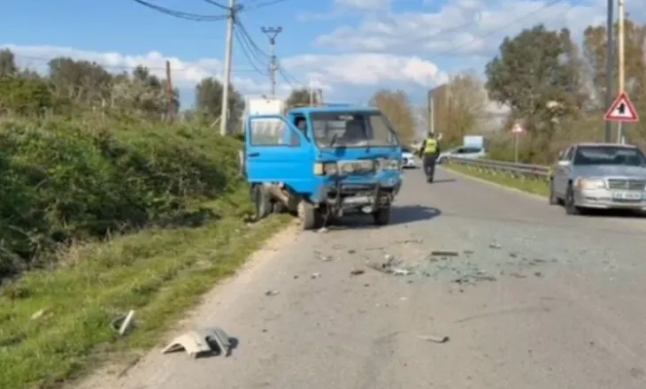 Aksident në aksin Fier-Lushnjë/ Automjeti përplaset me kamionçinën, dy persona të lënduar