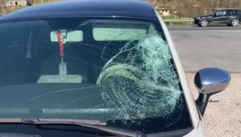 Aksident në Lezhë, plagoset shoferi