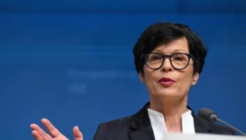 Akuzat për bashkëpunim me policinë sekrete jugosllave/ Marta Kos përgjigjet para PE më 20 prill